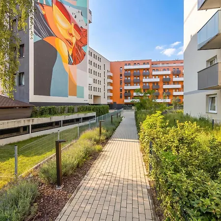 Apartment Brzoskwiniowa 4 Urban Garden By Solarento